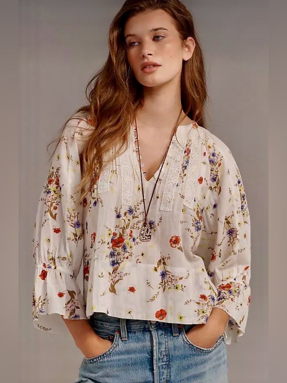 Anthropologie Trina Pintuck Long Sleeve Swing Top Ivory Floral